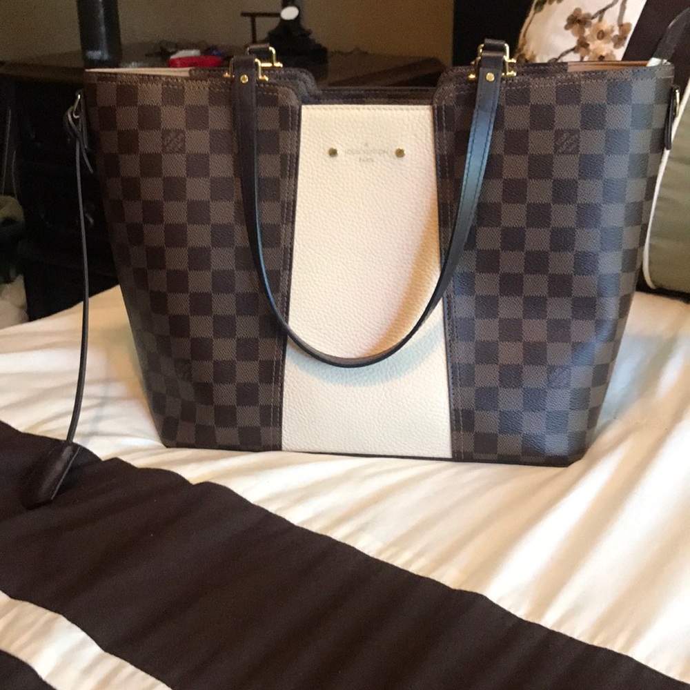 2018 Louis Vuitton purse